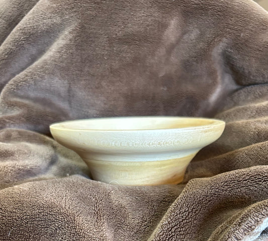 Small pine bowl