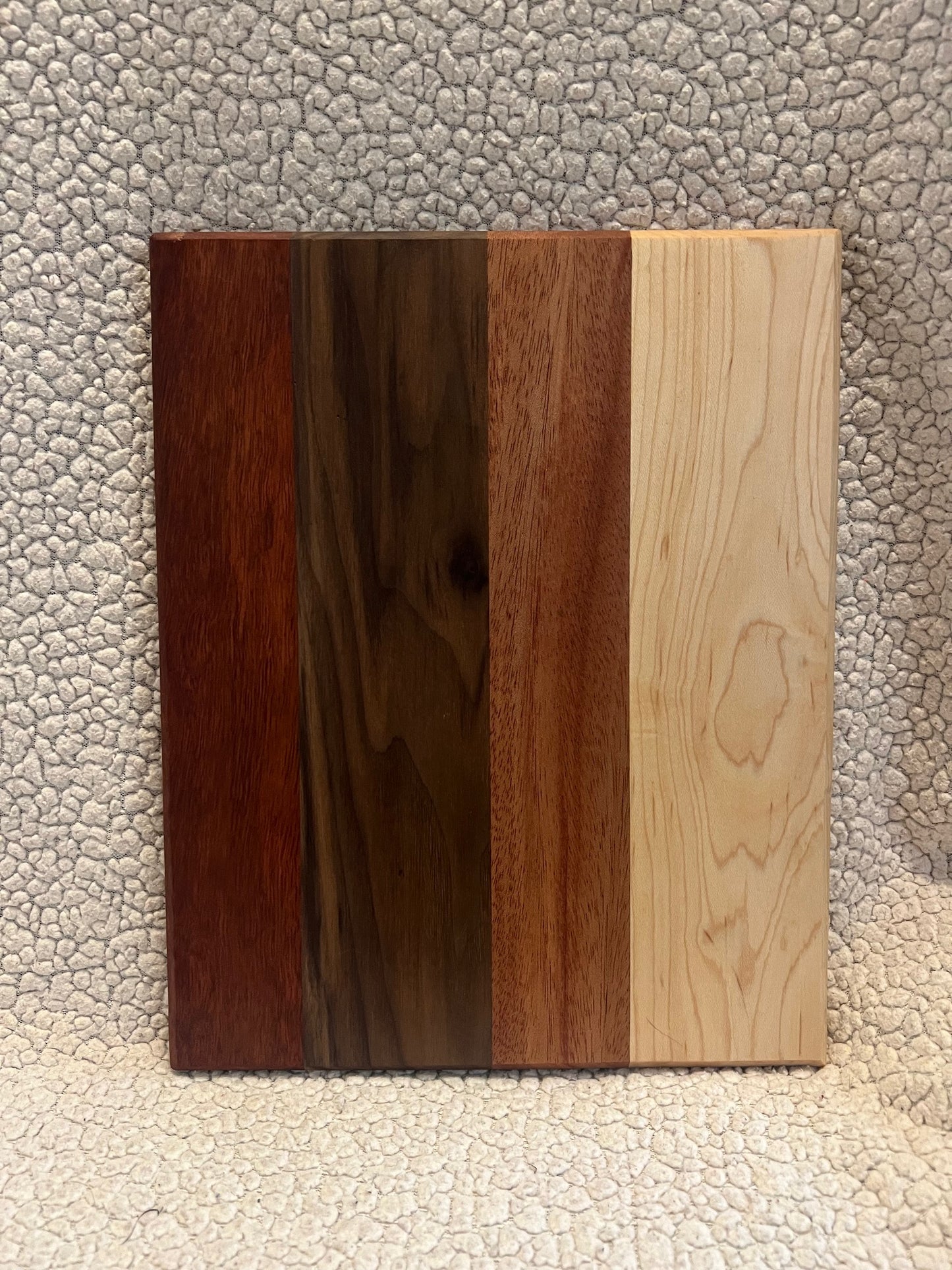 Small cutting board