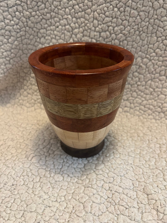 Multi-ring vase